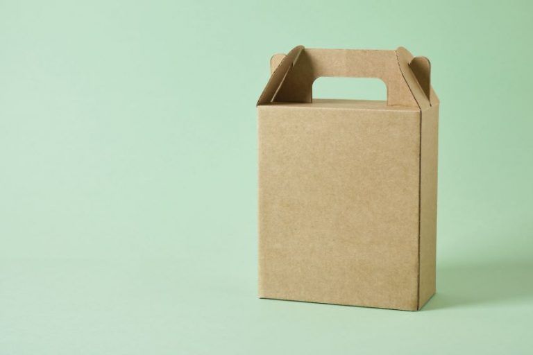 Cajas de cartón con asa